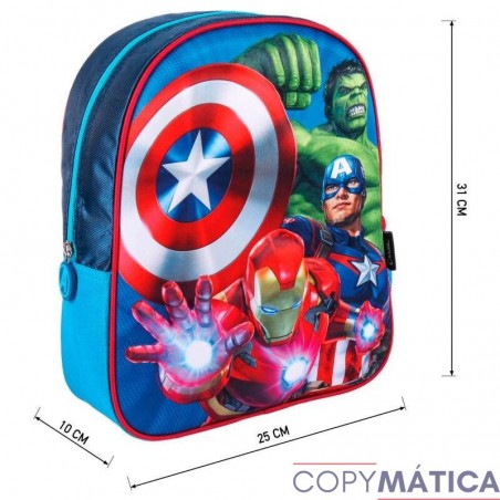 Mochila 3D Vengadores Avengers Marvel 31x25x10cm.